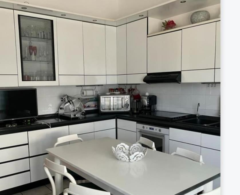 A Casa Di Gianni Apartment Gallarate Ngoại thất bức ảnh